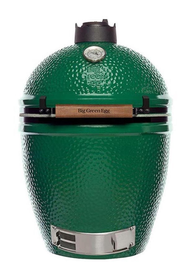 Big Green Egg ceramic cooker