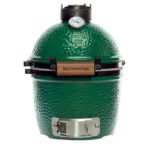 Mini Big Green Egg kamado grill