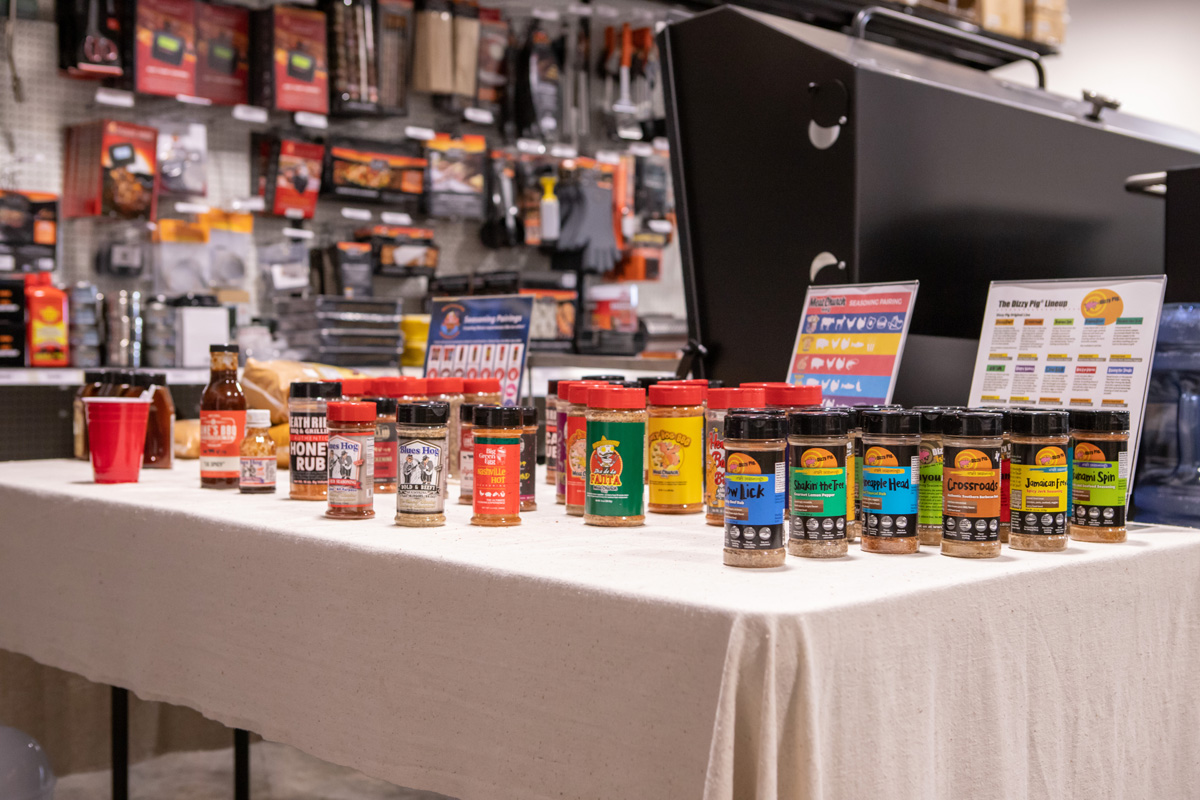 pinecraft_barbecue_supply_014